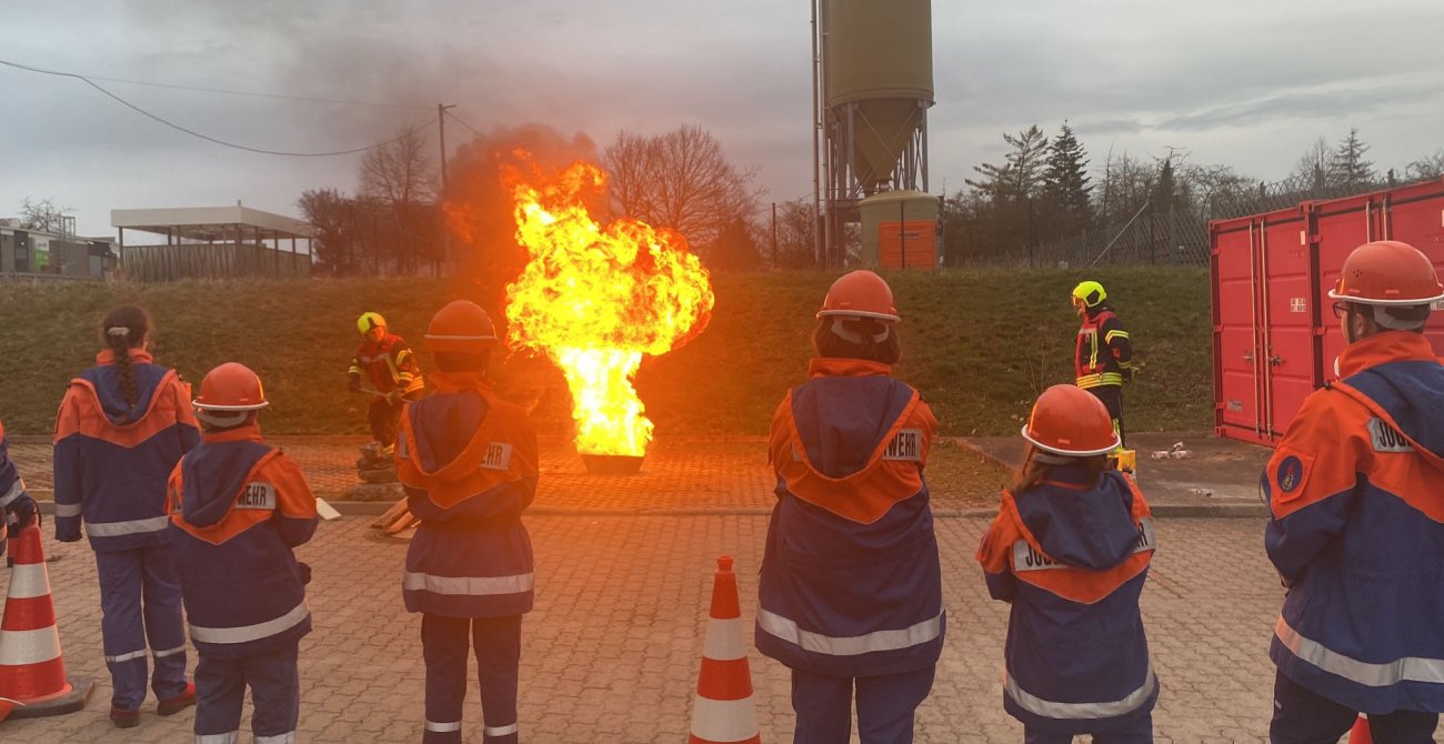 Titelbild Webseite Jugendfeuerwehr.JPG